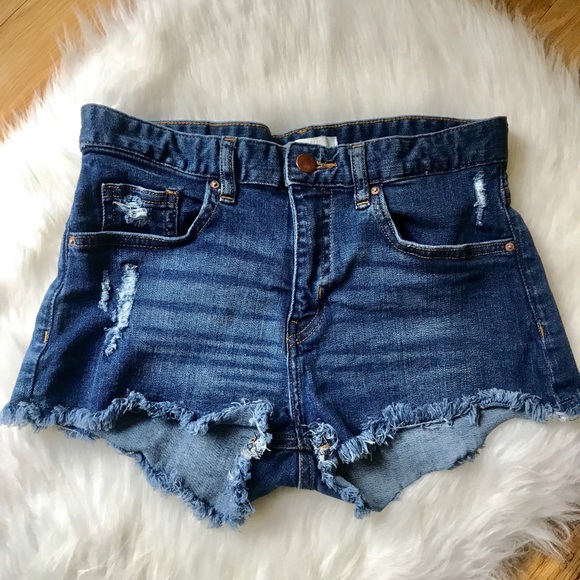 H&M Pants - H&M distressed jean shorts